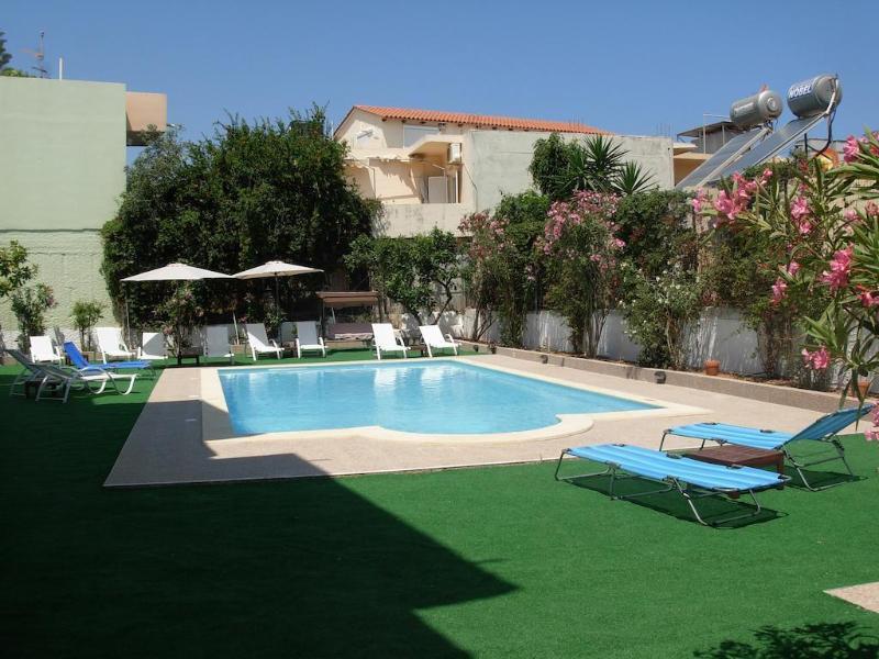 Evexia Boutique Hotel & Spa Agia Marina Dış mekan fotoğraf